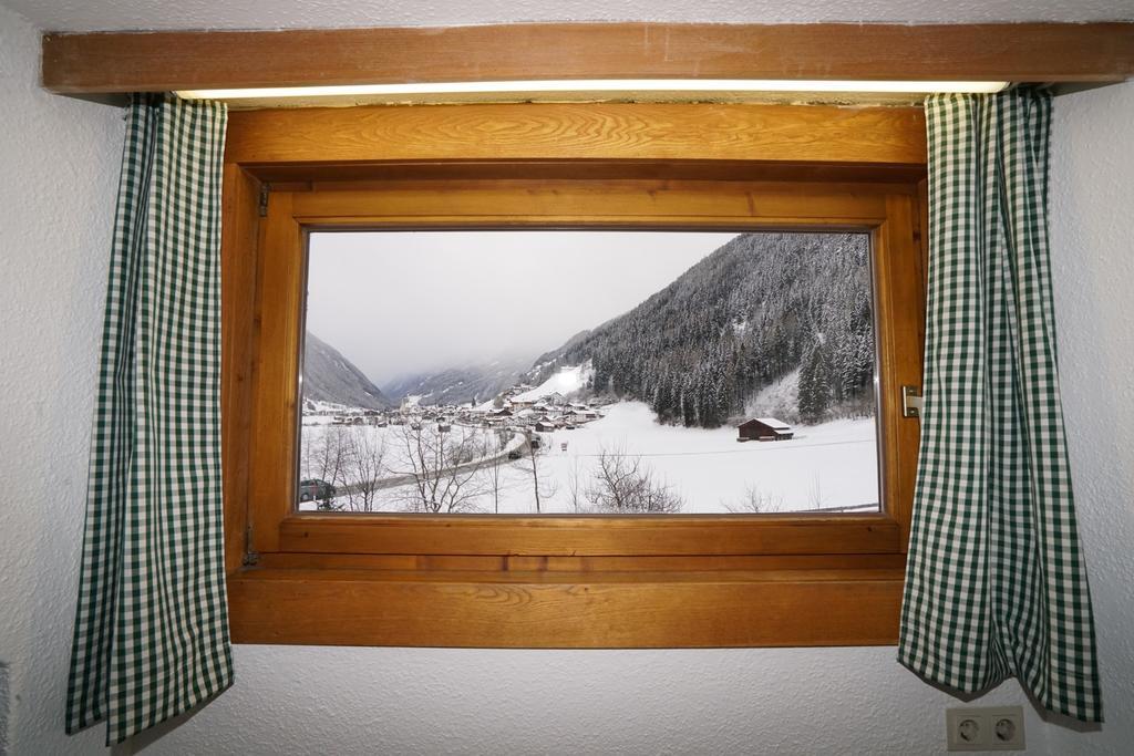 Apartament Haus Ruetzbach Neustift im Stubaital Pokój zdjęcie